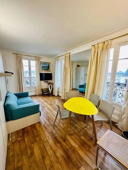 Studio « Lescostreet » Les Halles : Vue Tour Eiffel Paris Apartment